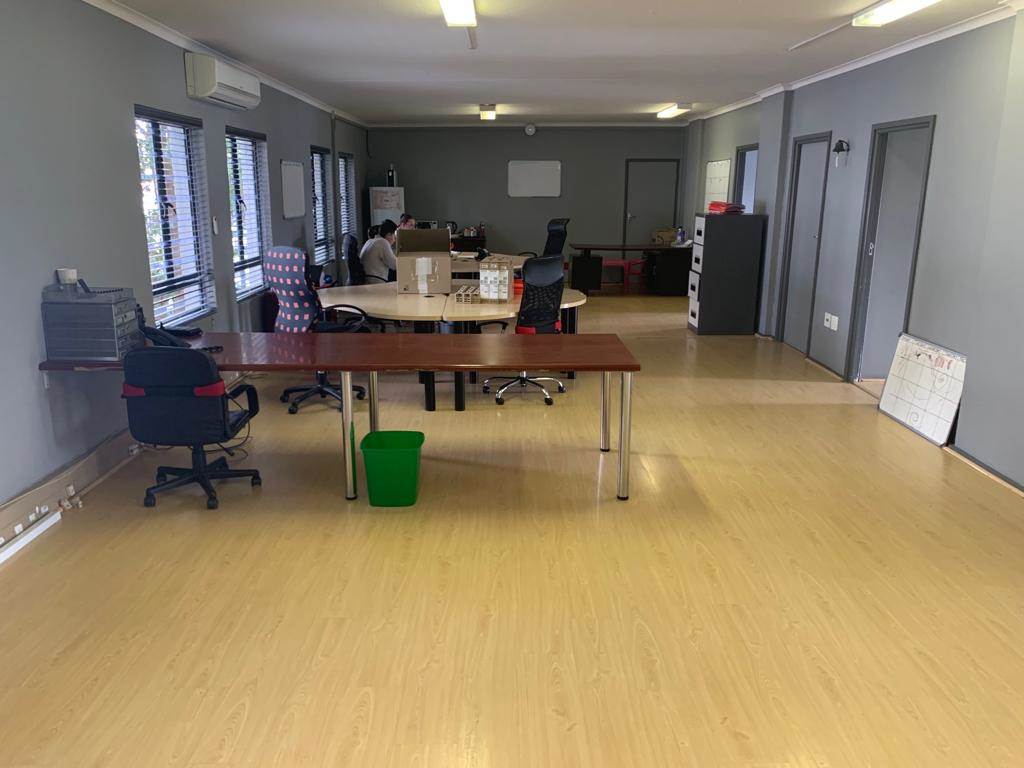 167  m² Office Space in Randpark Ridge photo number 8