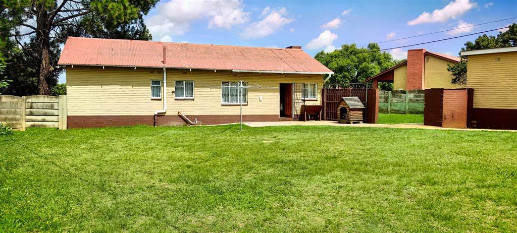 3 Bed House in Fochville photo number 15