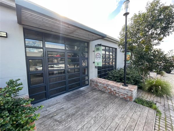 168  m² Commercial space in Salt River