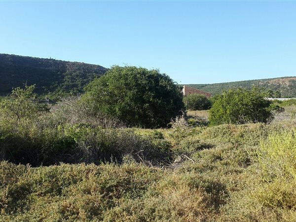 1 190 m² Land