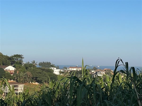 958 m² Land available in La Mercy