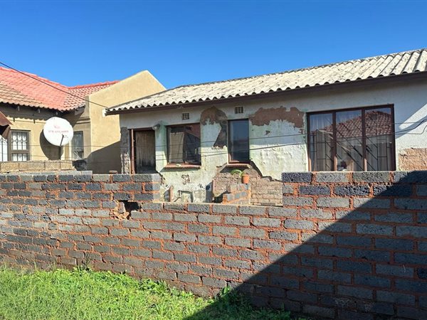 2 Bedroom House 2 Bedroom House
