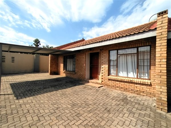 16 Bed Townhouse in Polokwane Central