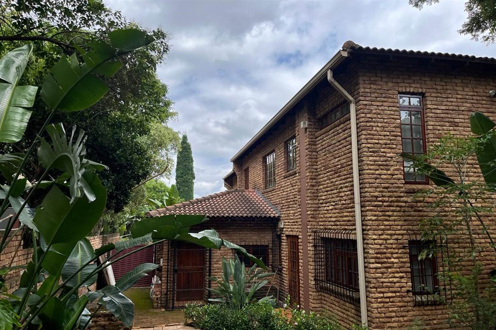 4 Bed House in Groenkloof photo number 4