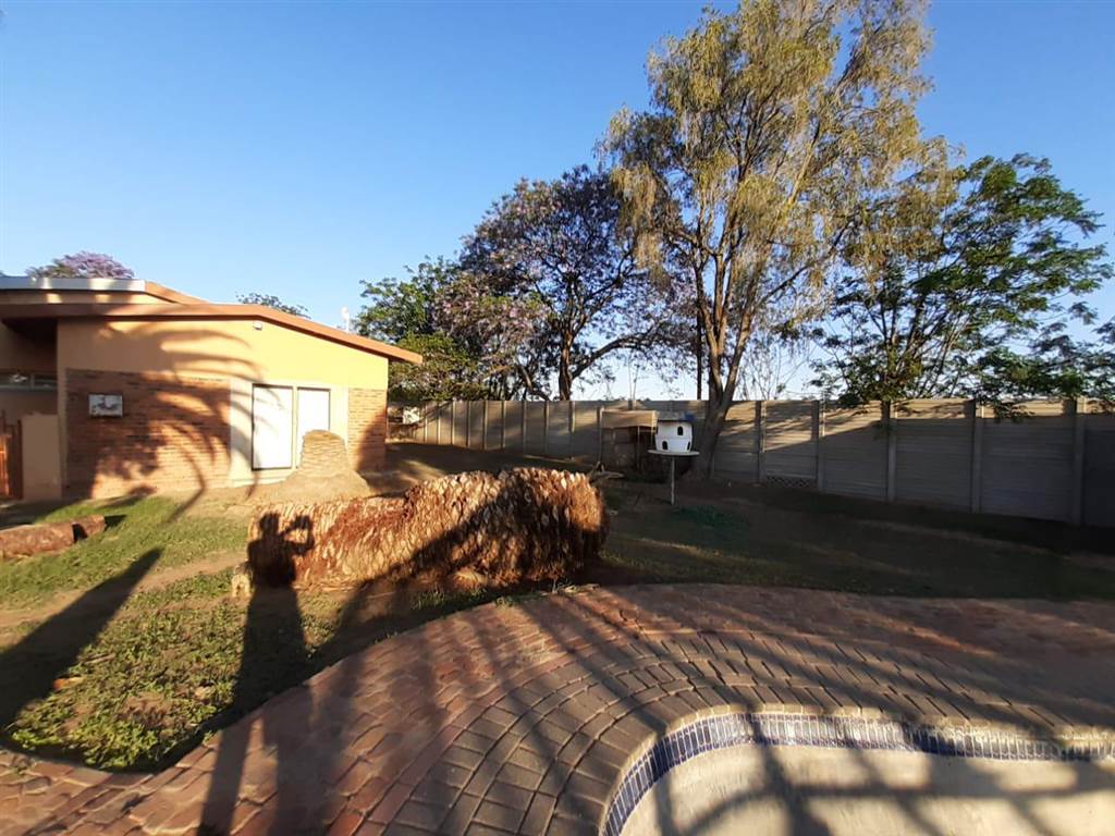 4 ha Smallholding in Polokwane Central photo number 17