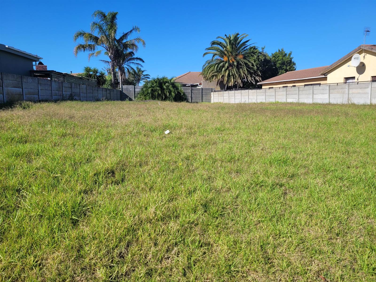 587 m² Land available in Brackenfell Central photo number 2