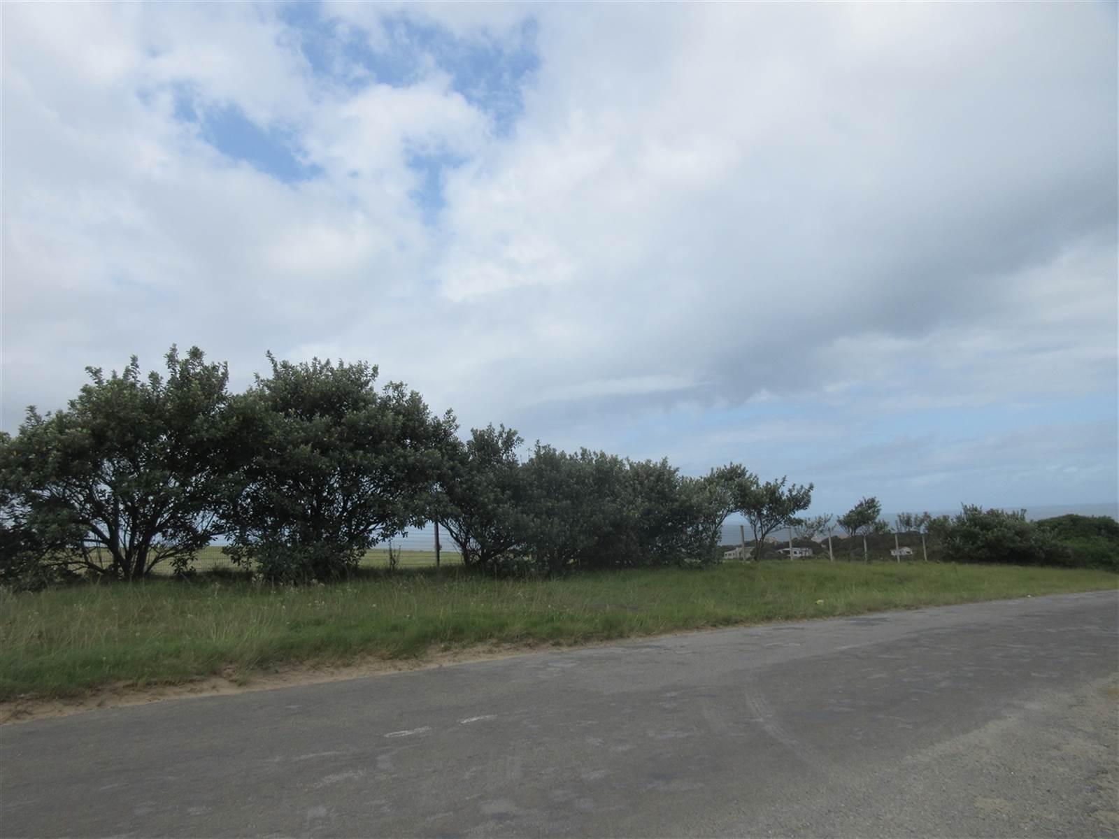 1247 m² Land available in Port Alfred photo number 11