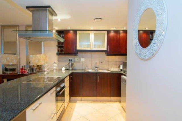 3 Bed Apartment in Umhlanga Ridge New Town Centre photo number 5