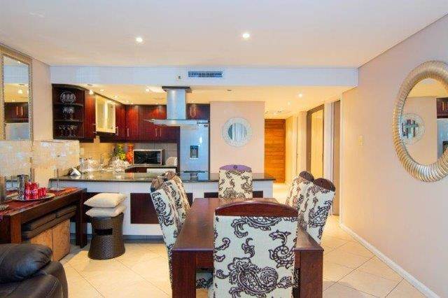 3 Bed Apartment in Umhlanga Ridge New Town Centre photo number 2