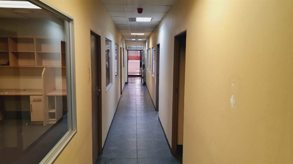 5400  m² Commercial space in Rustenburg Central photo number 7