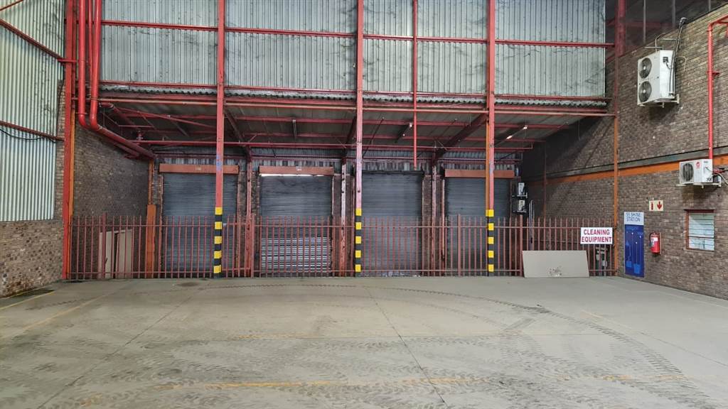 5400  m² Commercial space in Rustenburg Central photo number 11