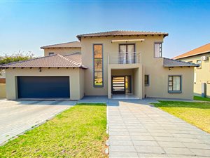 4 Bed House in Amandasig