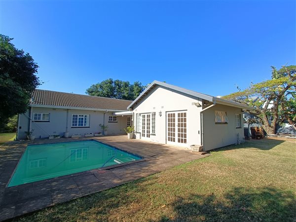 4 Bedroom House 4 Bedroom House