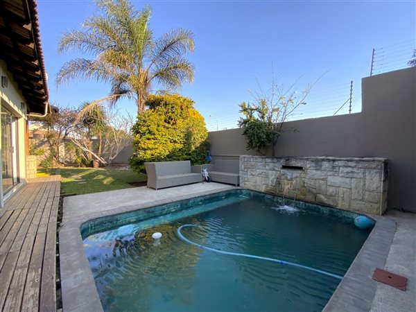 3 Bedroom House 3 Bedroom House