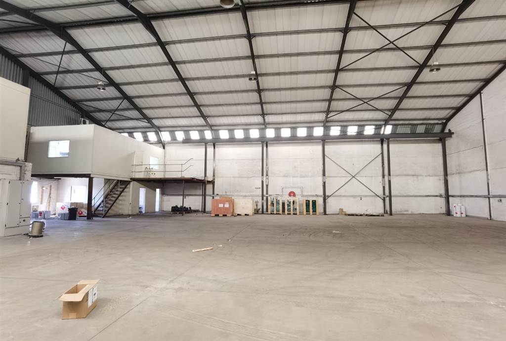 1000  m² Industrial space in Montague Gardens photo number 4