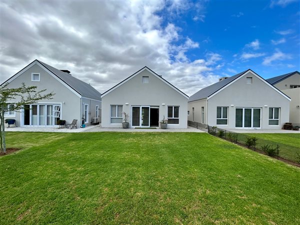 2 Bedroom Townhouse 2 Bedroom Townhouse