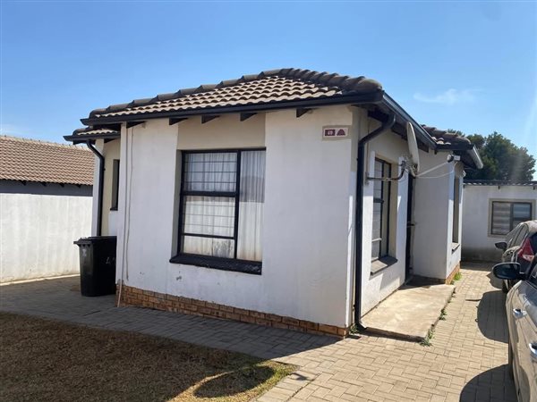 3 Bedroom House 3 Bedroom House