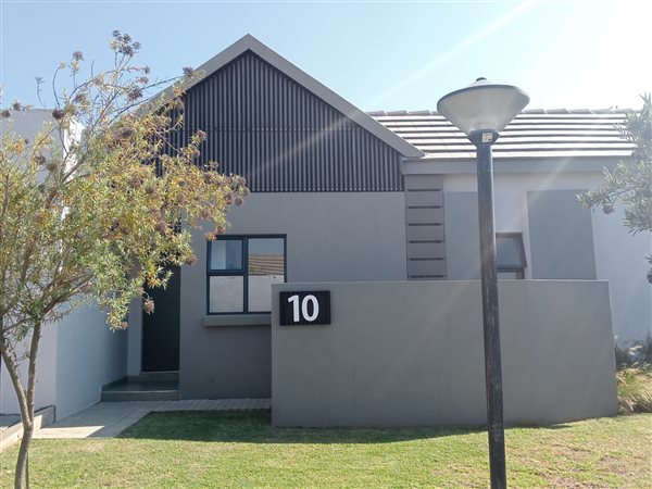 2 Bedroom House 2 Bedroom House