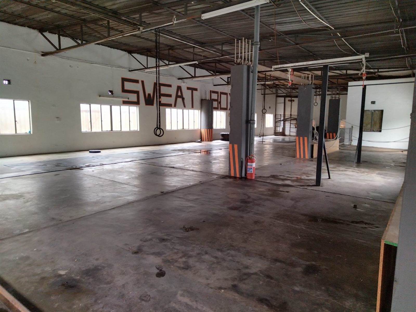 Commercial space in Upington photo number 29