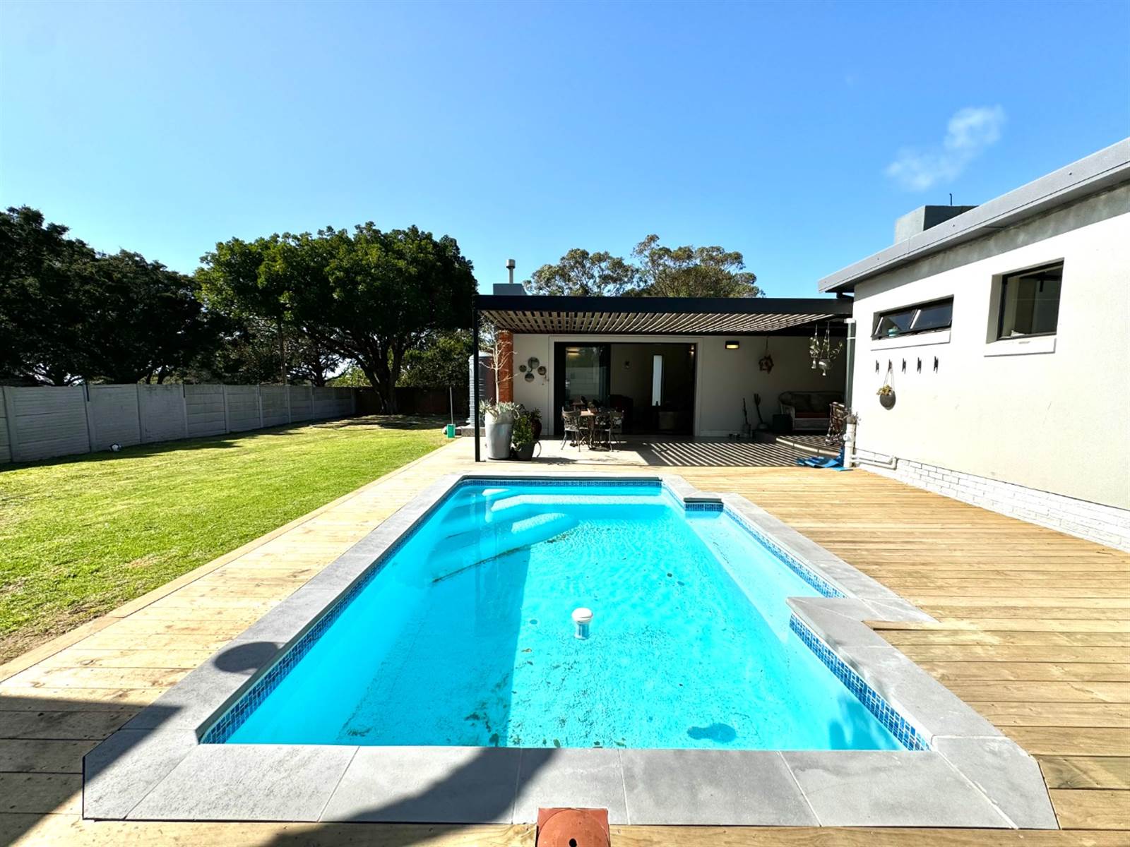 3 Bed House to rent in Broadwood RR4198300 Private Property