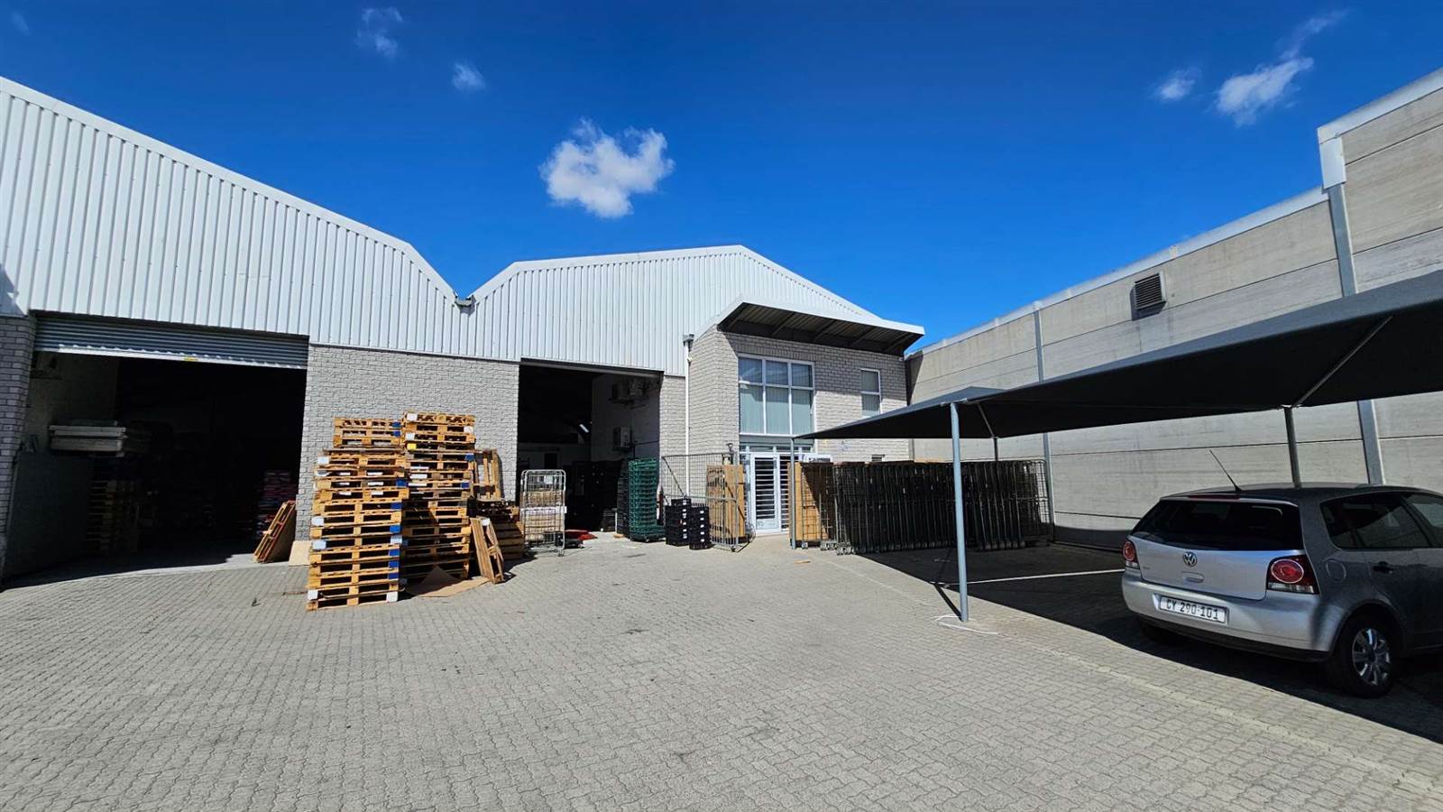645  m² Industrial space in Everite Industria photo number 22