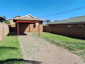 House in Witbank Central