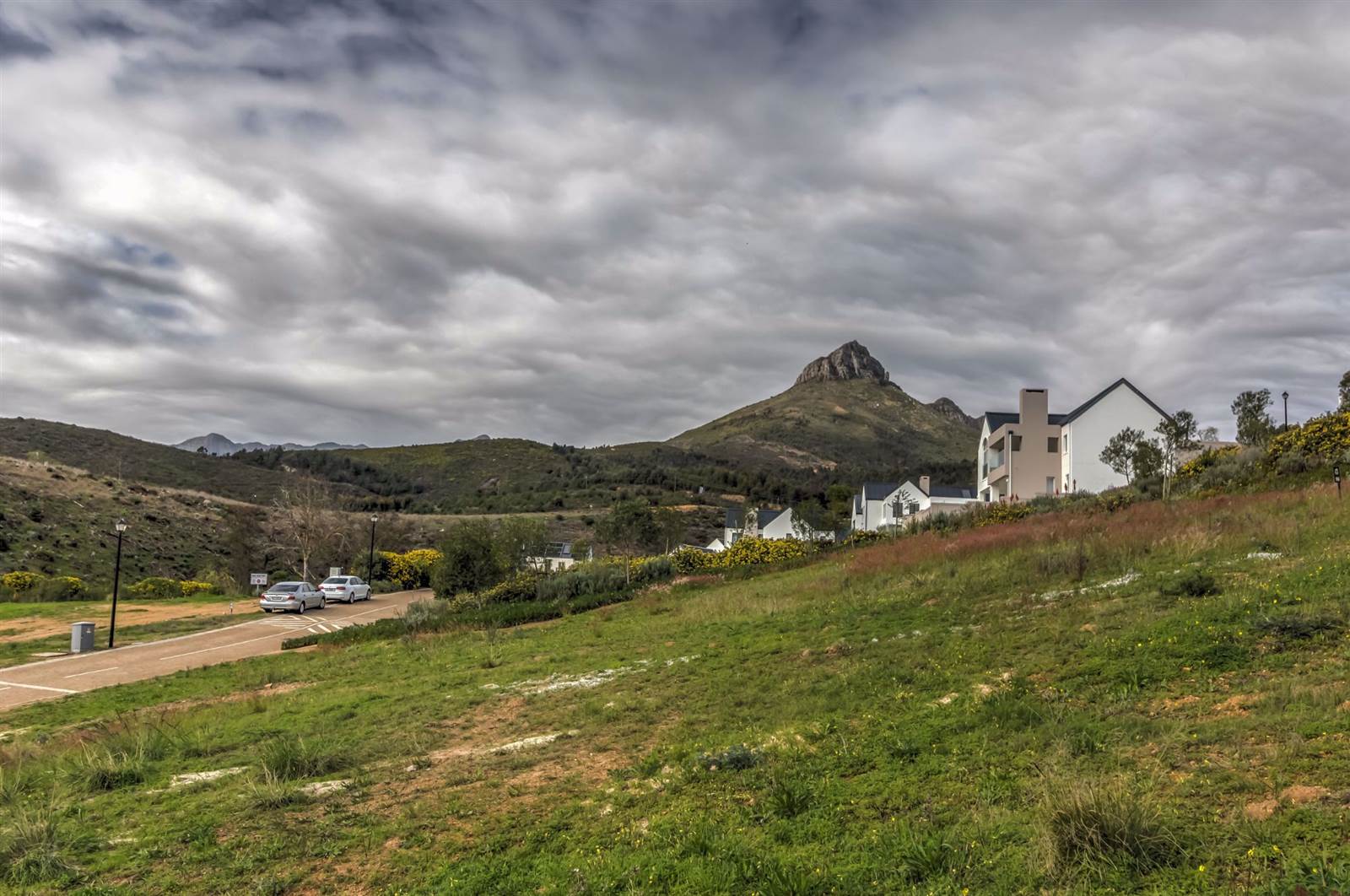483 m² Land available in Stellenbosch Central photo number 1