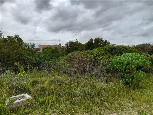 959 m² Land available in Pearly Beach