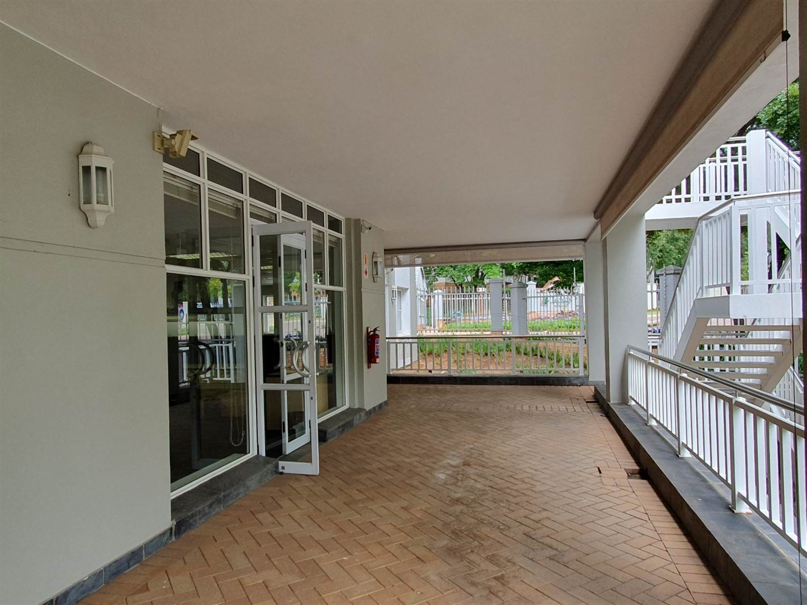 329  m² Commercial space in Bryanston photo number 12