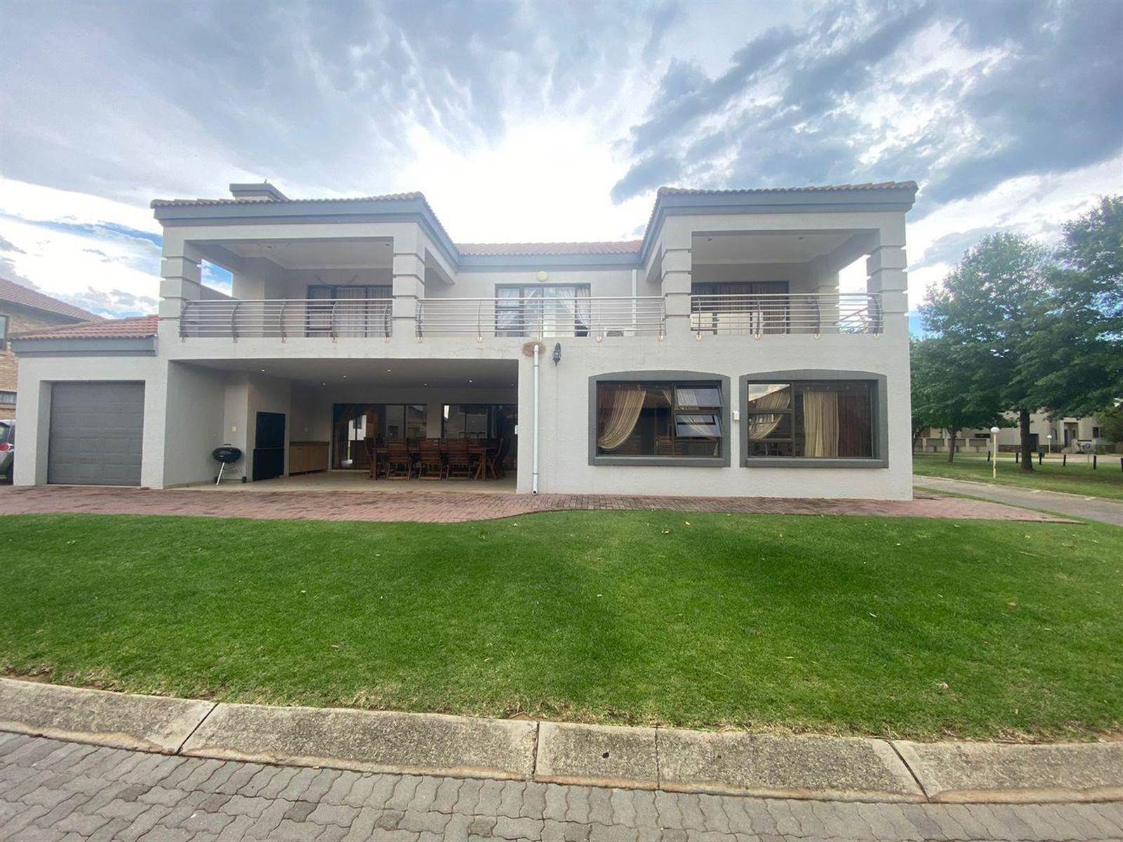 4 Bed House in Vaalview photo number 1