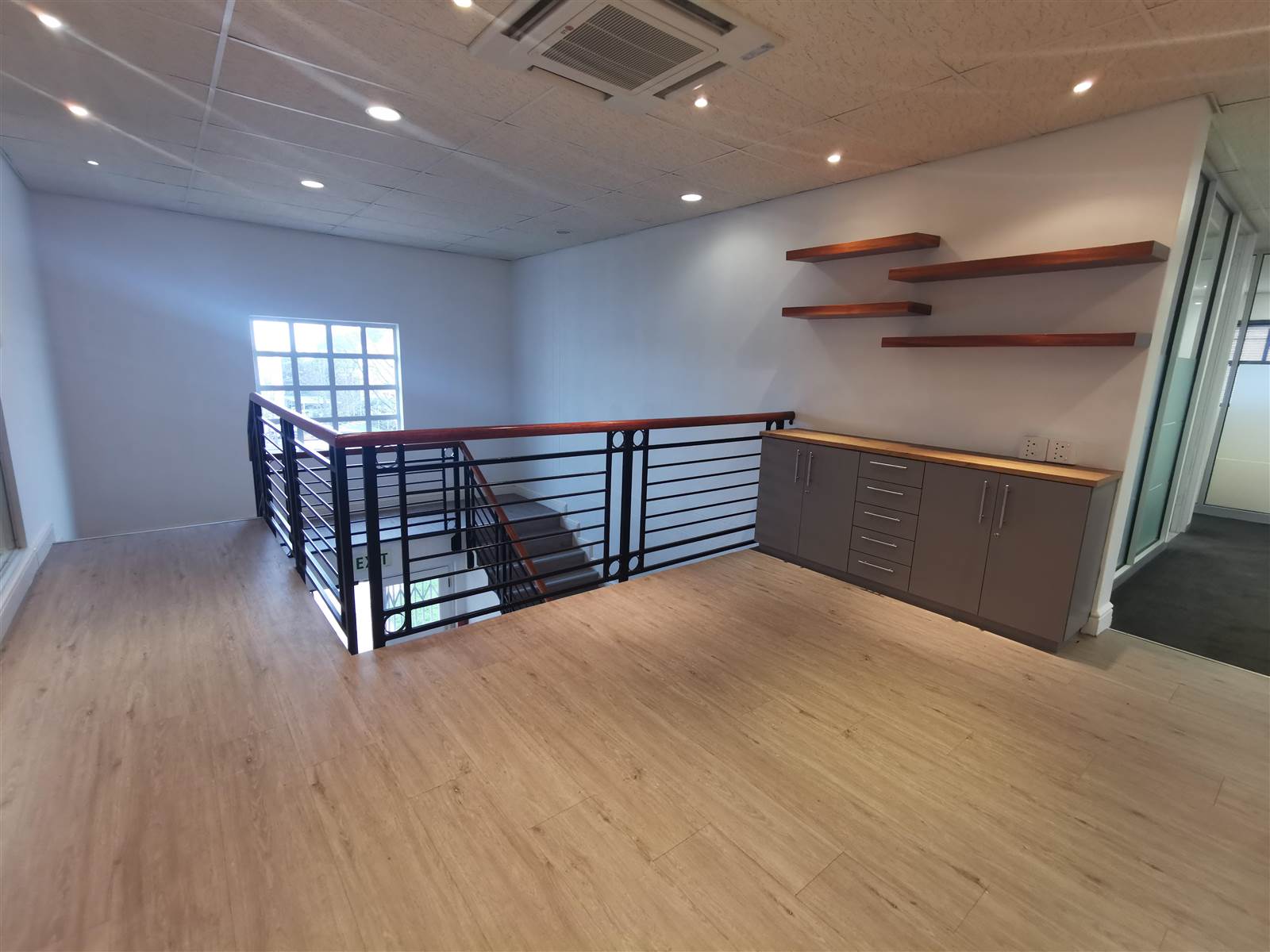 265  m² Commercial space in Stellenbosch Central photo number 4