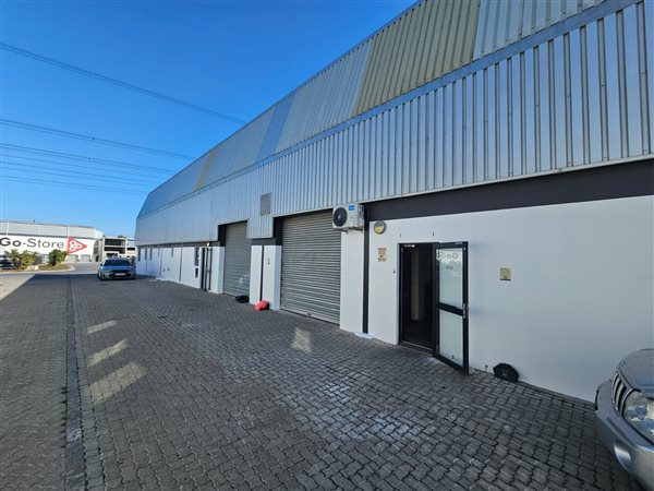 200  m² Industrial space