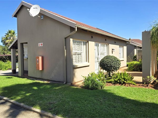 2 Bedroom Townhouse 2 Bedroom Townhouse