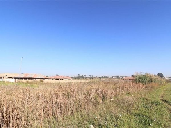 958 m² Land 958 m² Land