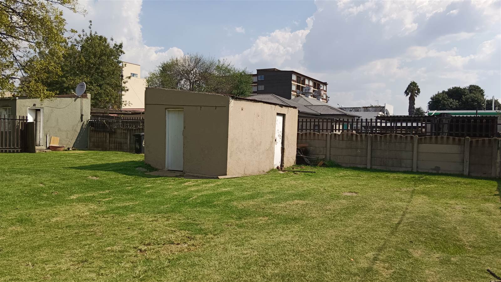 4 Bed House in Brakpan Central photo number 16