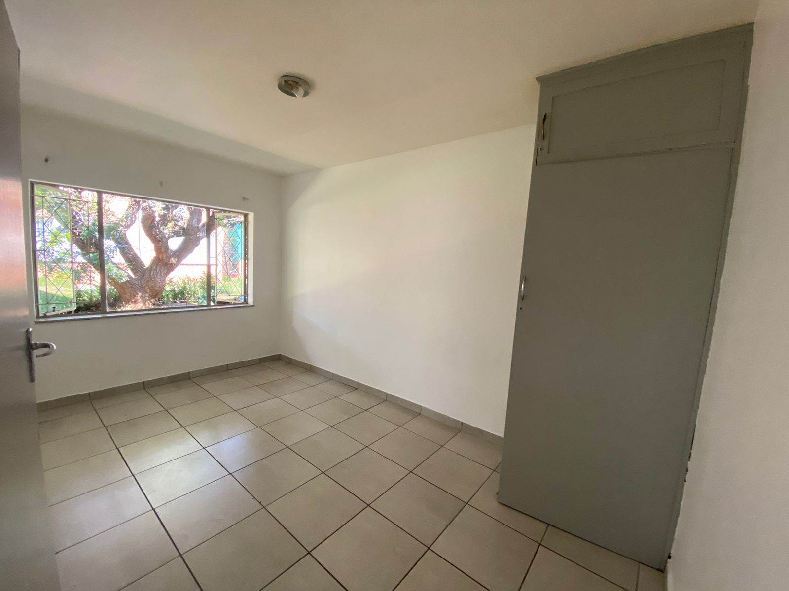2 Bed Apartment in Rietfontein photo number 13