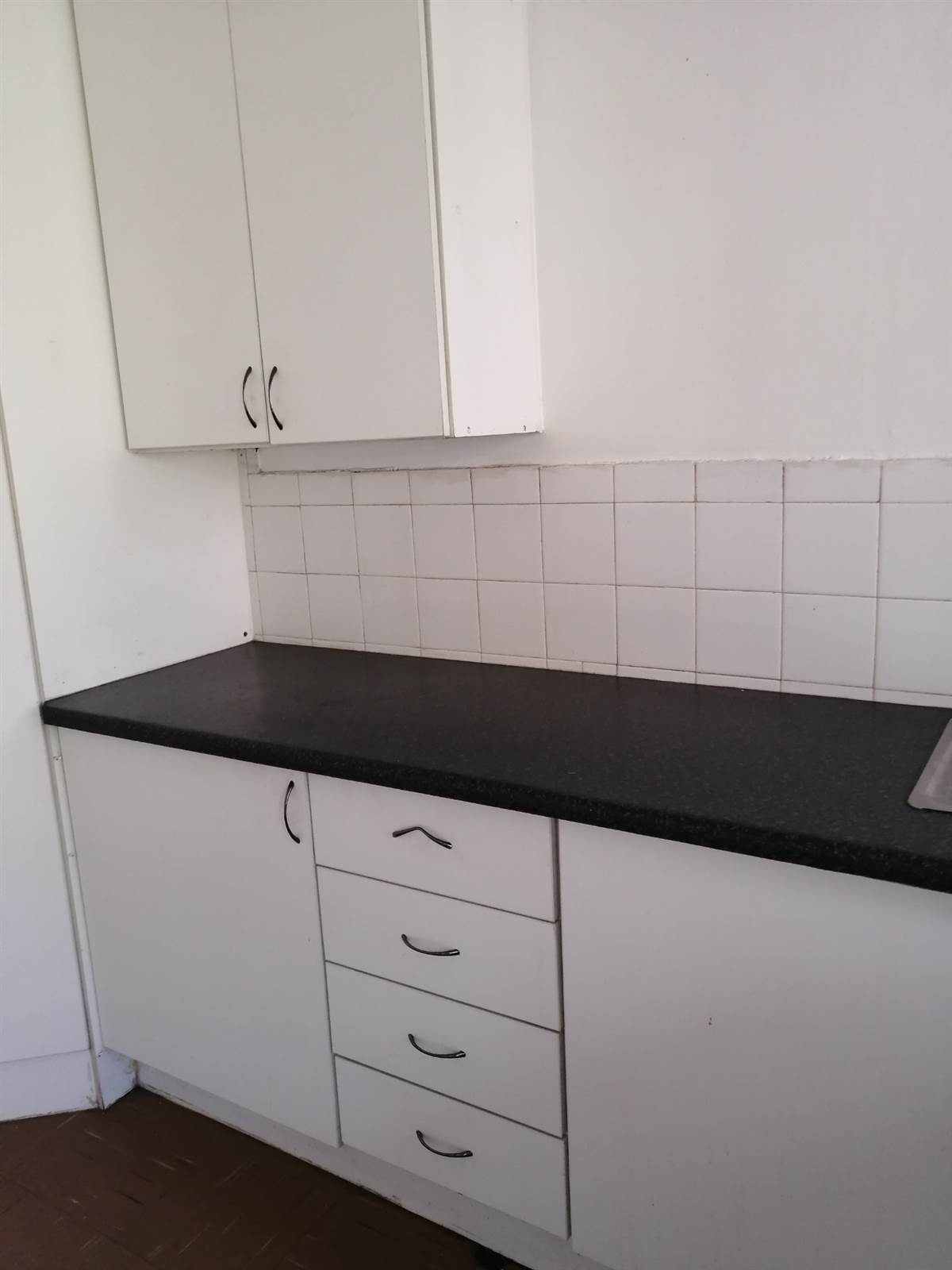 2 Bed Apartment in Rietfontein photo number 8