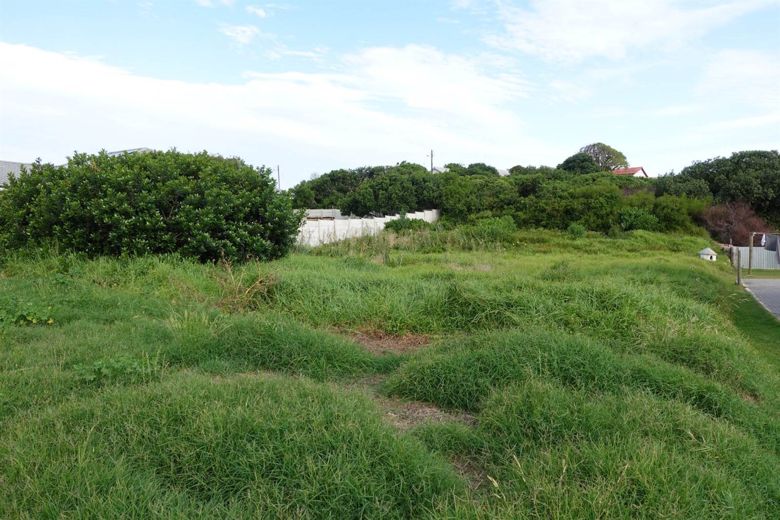 720 m² Land available in Tergniet photo number 2