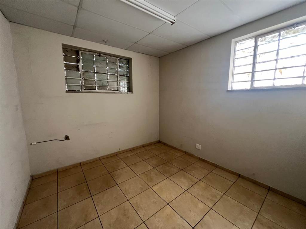 961  m² Industrial space in Benoni South photo number 8