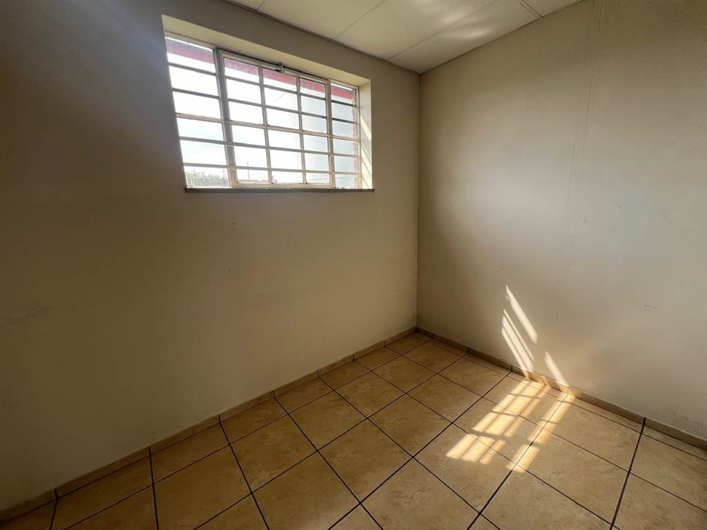 961  m² Industrial space in Benoni South photo number 7