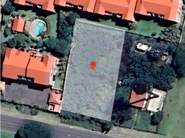 997 m² Land