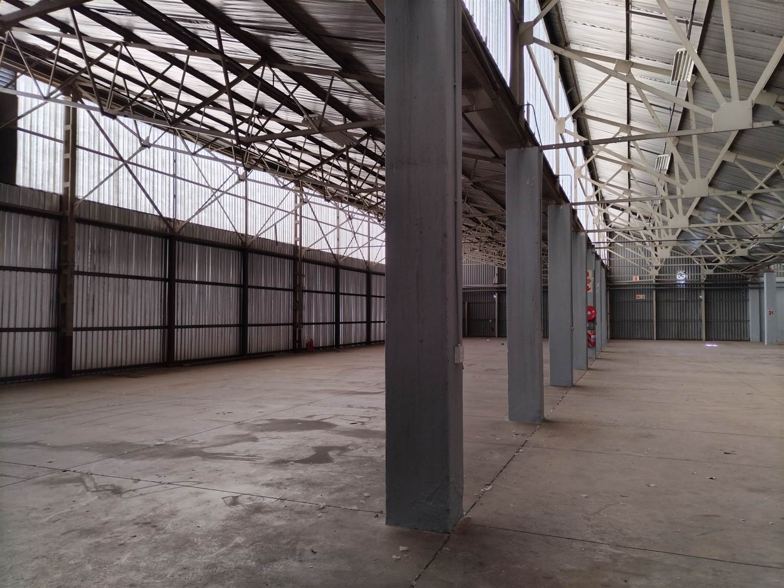 1400  m² Industrial space in Alrode photo number 11