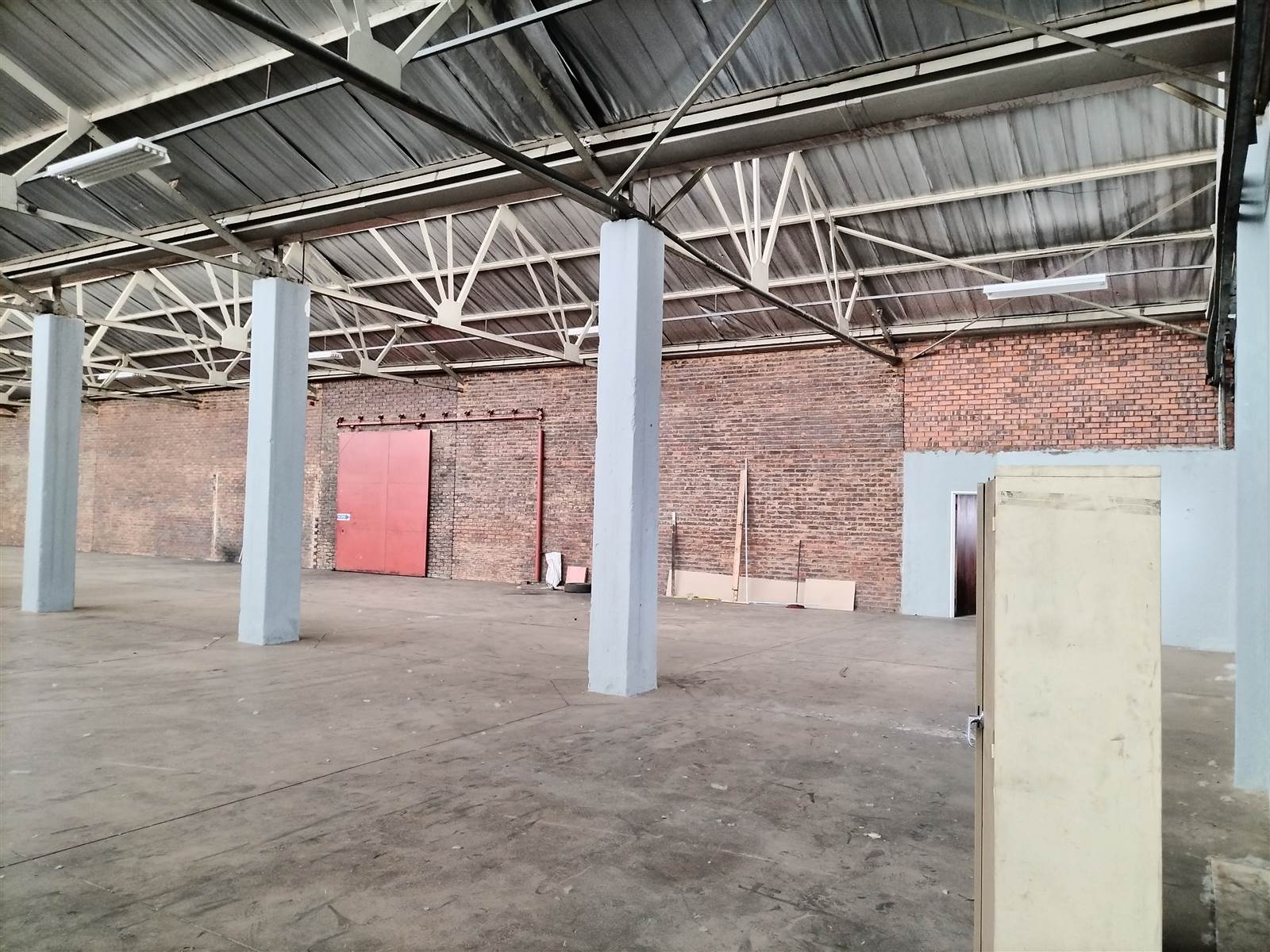 1400  m² Industrial space in Alrode photo number 12