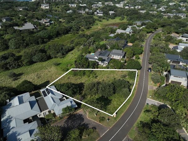 1620 m² Land available in Simbithi Estate