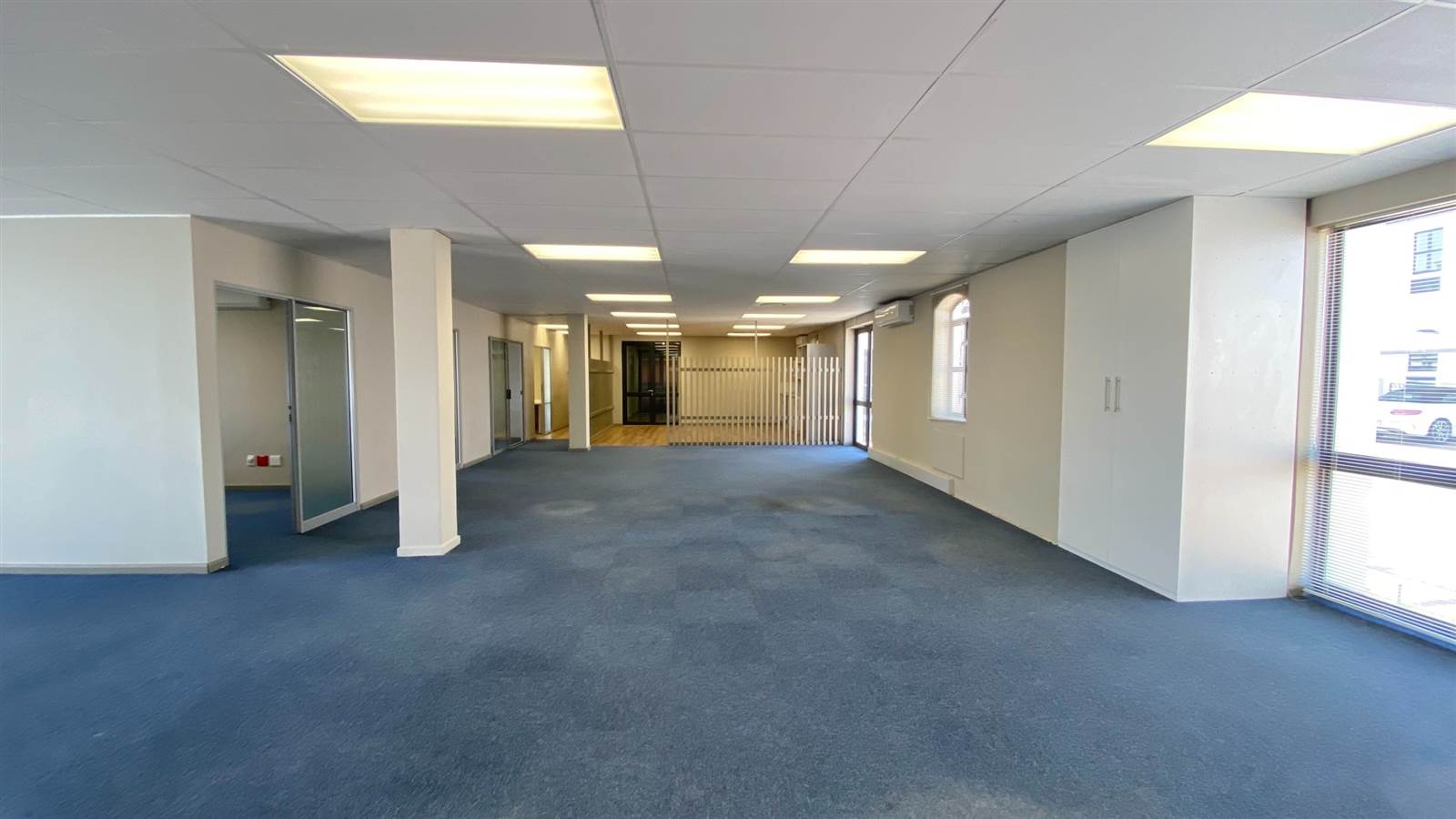 225  m² Commercial space in Blaauwklippen photo number 19