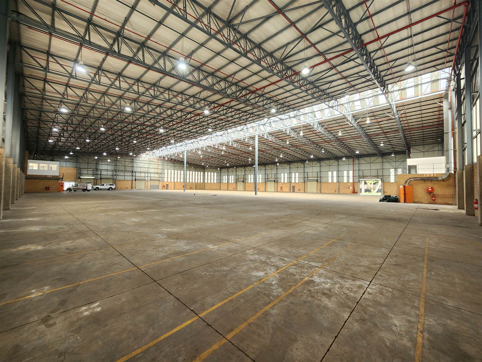 5121  m² Industrial space in Isando photo number 8