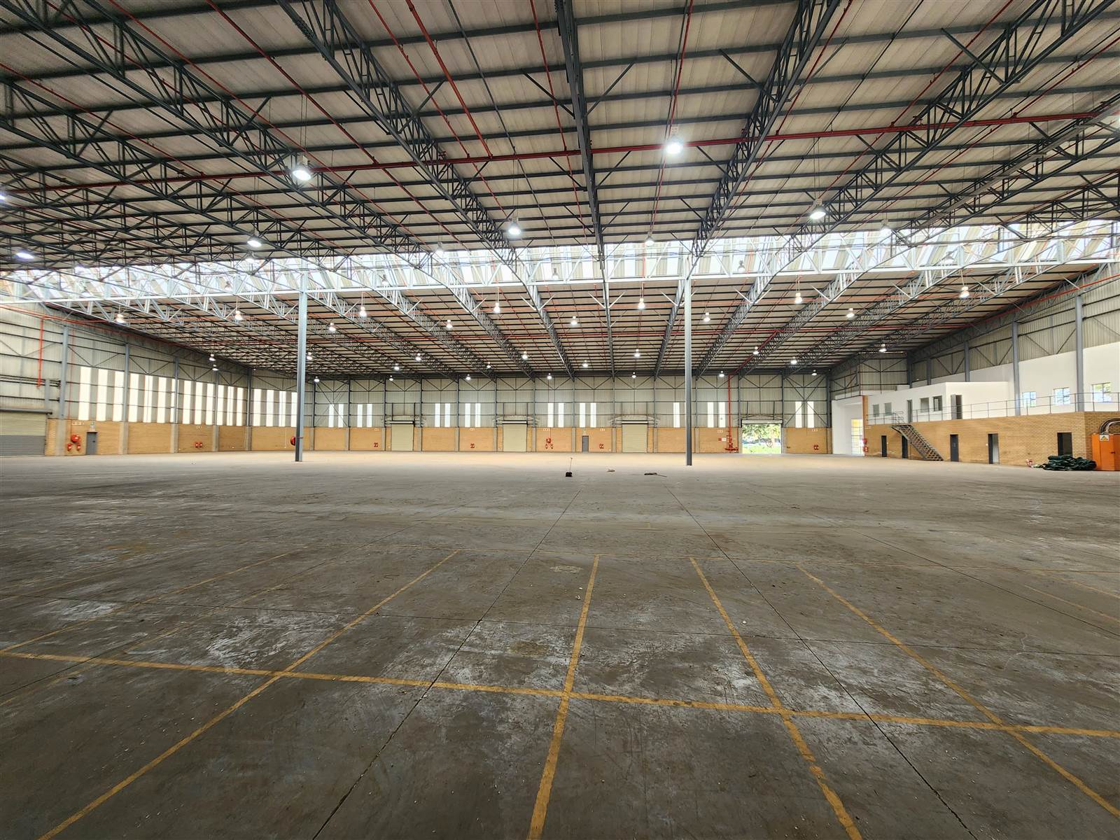 5121  m² Industrial space in Isando photo number 9