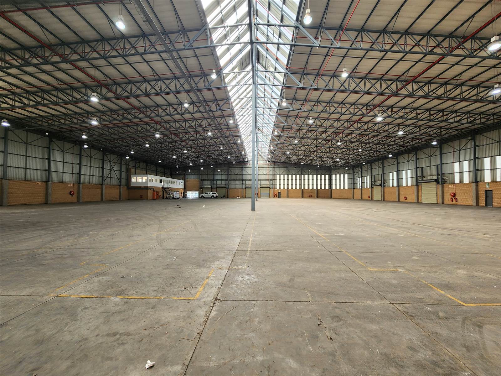 5121  m² Industrial space in Isando photo number 7