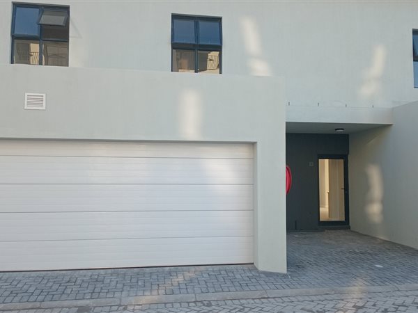 3 Bed Townhouse