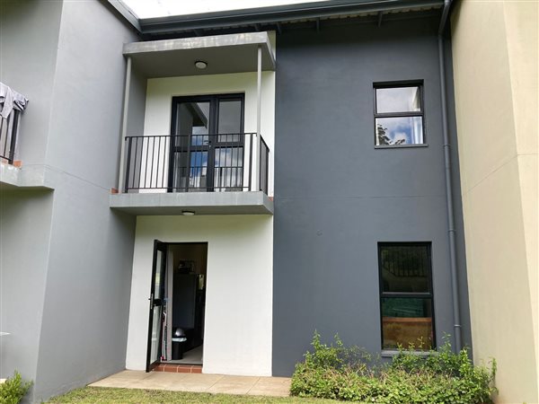 2 Bed Townhouse in Waterfall